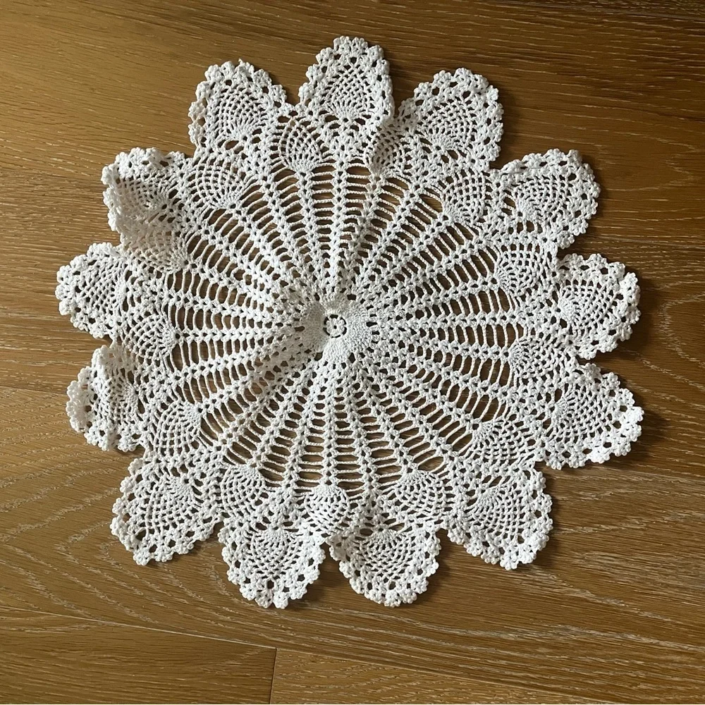 N/A crochet tabletop